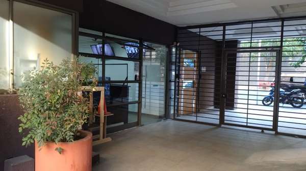 IMPECABLE DEPARTAMENTO, PORTUGAL, REMODELADO, 2D Y