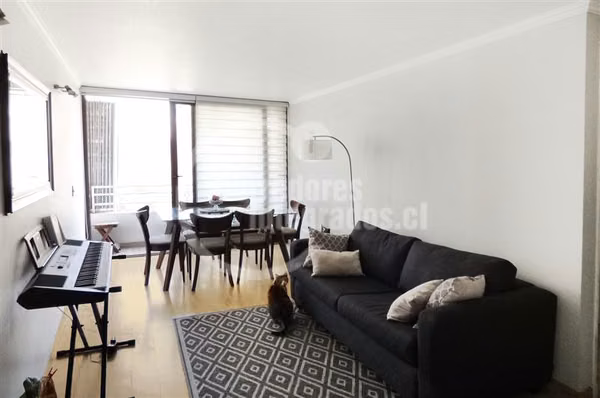 Departamento en arriendo de 2 dorm. en Providencia