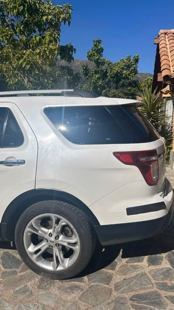 FORD EXPLORER 2.0 LIMITED
