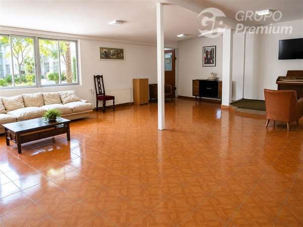 Terreno Esquina de 4.123 m con Gran Potencial Urbano