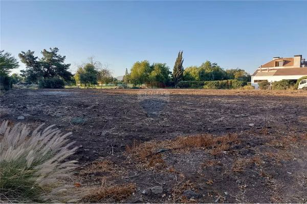 Las brisas plano proporcionado frente a cancha