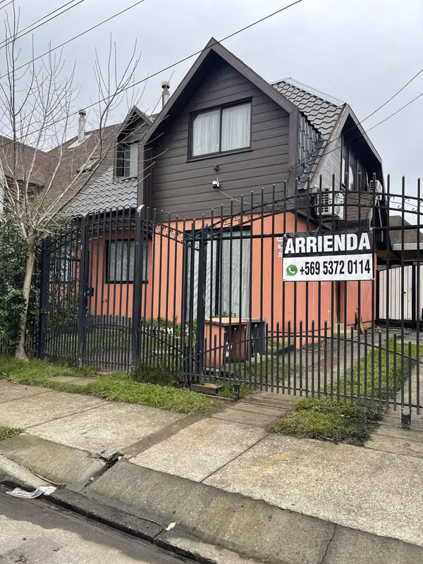ARRIENDA CASA