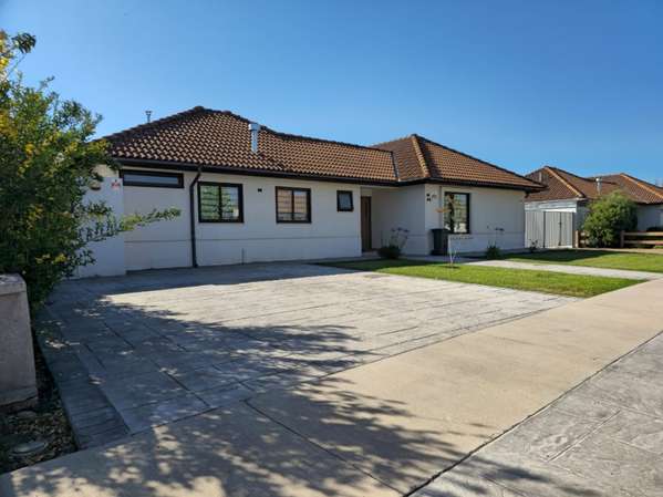 HAZ DE ESTE HERMOSO LUGAR TU NUEVO HOGAR AMPLIA CASA  MAIPU