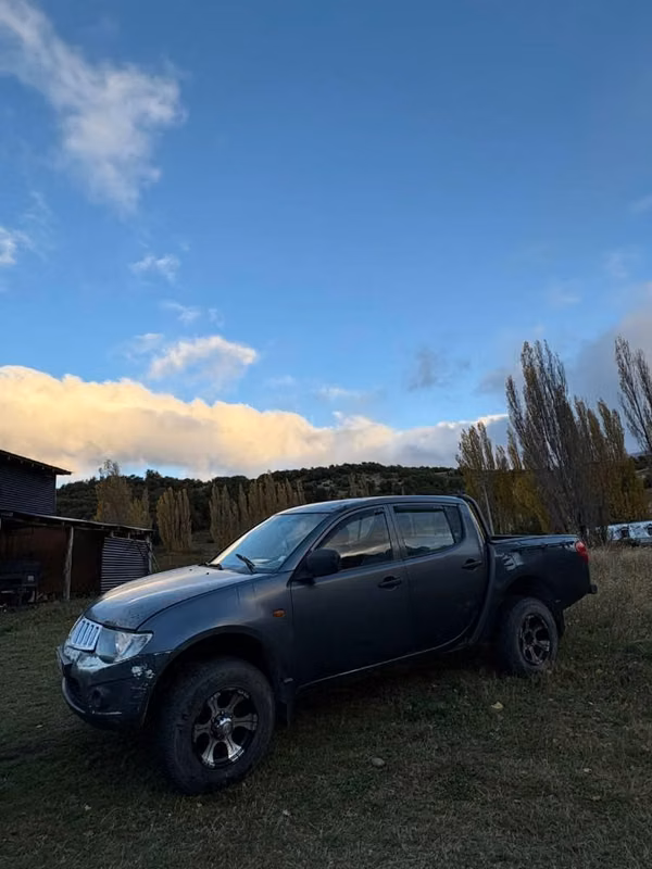 Mitsubishi l200 año 2008