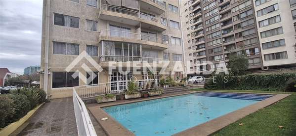 Departamento en venta de 4 dorm. en San Miguel