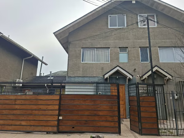 HERMOSA CASA MAIPU, 3D, 2B