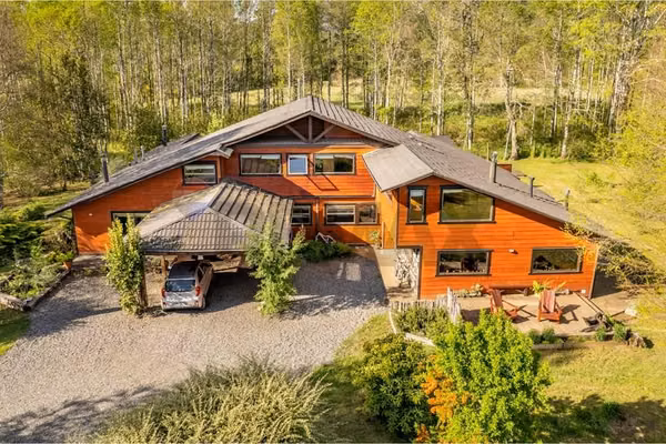 Se vende complejo hotelero en pucon