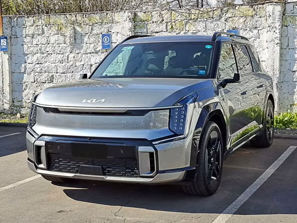 KIA EV9 2025