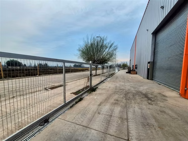 Bodega en arriendo en Parque Industrial Valle Grande Lampa