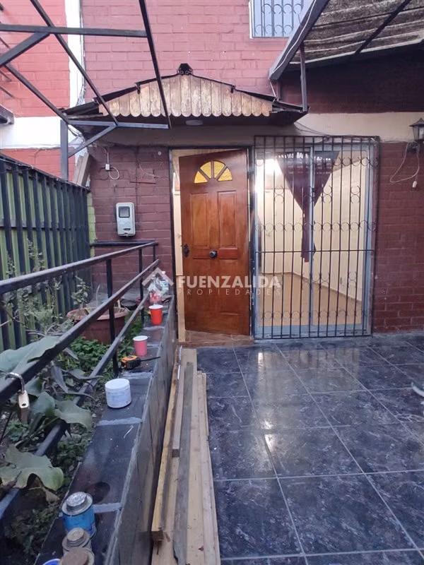 Casa en arriendo de 4 dorm. en Maipú
