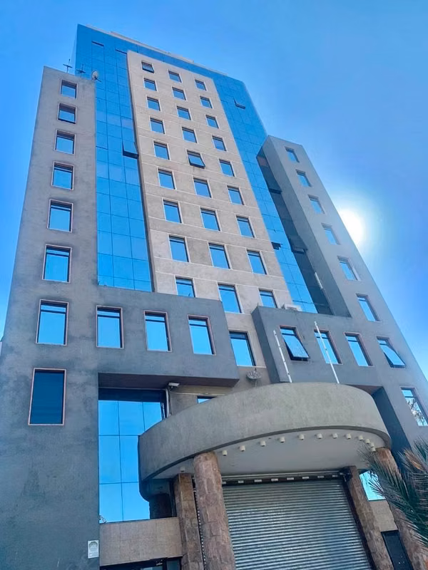 EDIF  LAS EMPRESAS