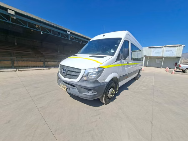 MINI BUS Marca MERCEDES BENZ 16 +1 Modelo SPRINTER 515 CDI Año 2017
