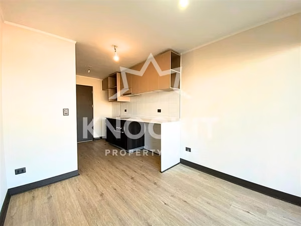 Arriendo Depto en la Florida 1D1B y Est en Serafín Zamora 22