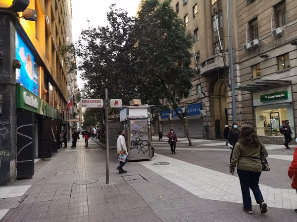 Oficina en venta con precio rebajado | Excelente ubicación en el corazón de Santiago
