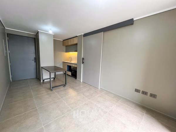 Departamento en Avenida Vicuña Mackenna Poniente