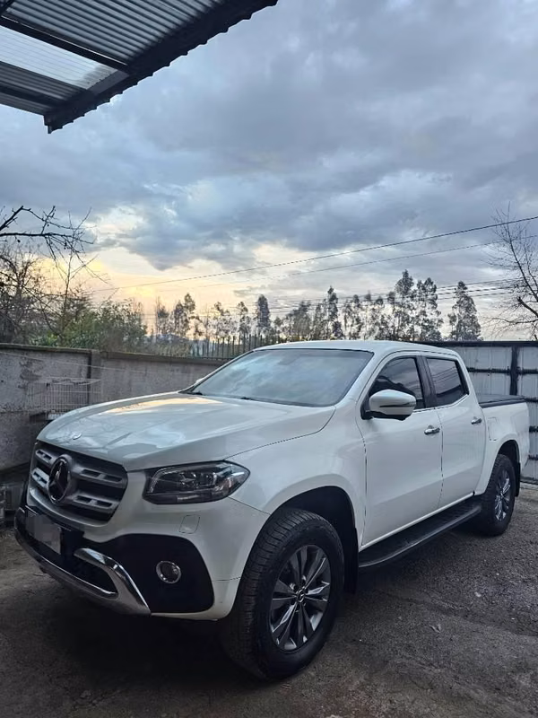 Mercedes Benz x250d