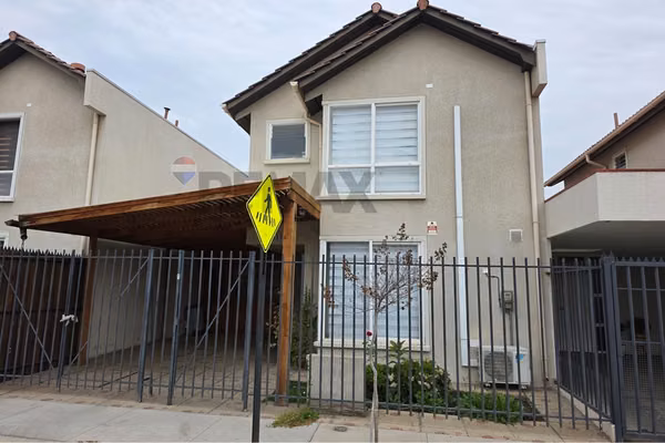 Se vende casa 3d-2b en maipú