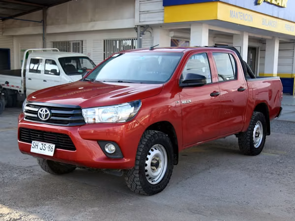 TOYOTA HILUX 2022