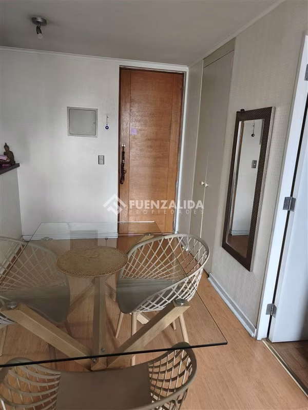Departamento en venta de 2 dorm, 2 baños, Santiago