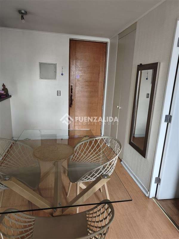 Departamento en venta de 2 dorm, 2 baños, Santiago