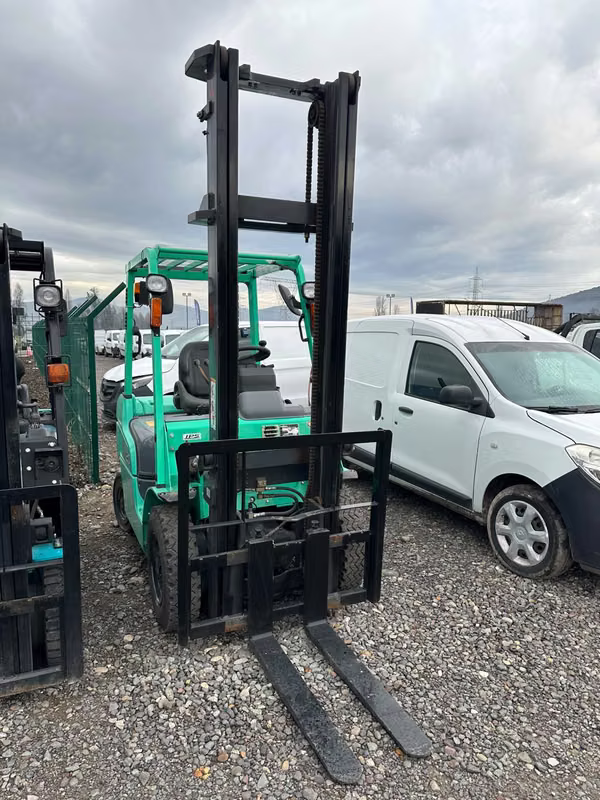 GRUA HORQUILLA MARCA Mitsubishi MODELO FGE20T AÑO 2017
