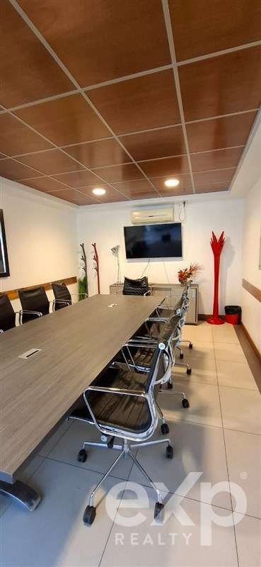 Oficina en arriendo en Antofagasta 3 priv 1 baño ideal profs