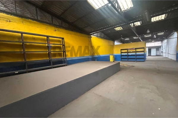 Propiedad comercial 346 m² en av. portugal