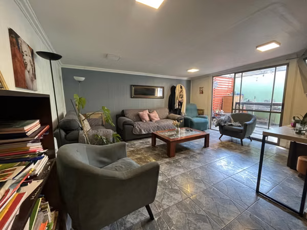 CASA QUILICURA VENDO POR VIAJE