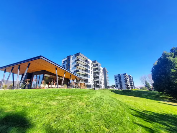 ARRIENDO DEPARTAMENTO EN BORDE LAGUNA