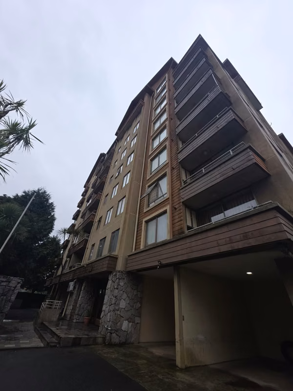 SE ARRIENDA DEPARTAMENTO EN EDIFICIO MISTRAL A PASOS DEL HOSPITAL