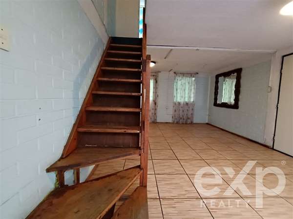 Casa en venta con local Comercial en Peñaflor