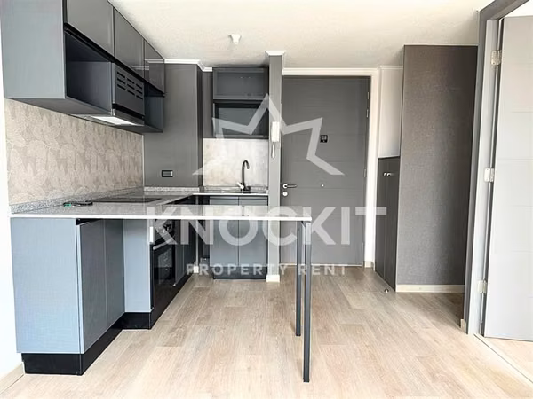 Arriendo Depto 1D1B - En la Cisterna Vicuña Mackenna 749