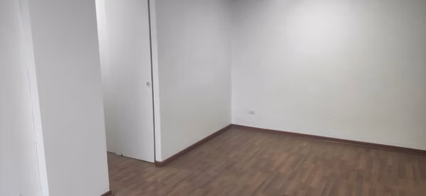 Arriendo amplio depto.  en $420.000 de 3d y 1 b en Condominio Yungay Quinta Normal
