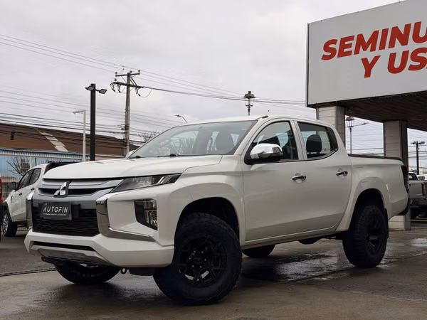 MITSUBISHI KATANA CR MECANICA 4X2 AÑO 2023 UNICO DUEÑO