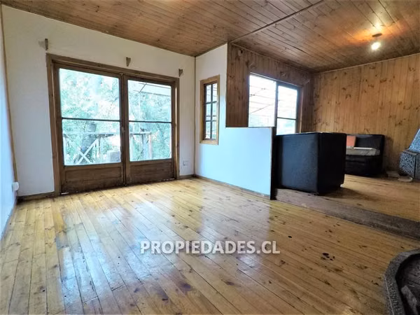 Casa en venta de 5 dorm. en Lo Barnechea
