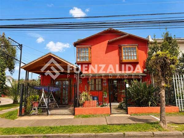Casa en arriendo 3 dorm. 2b + peluqueria amoblada Maipú