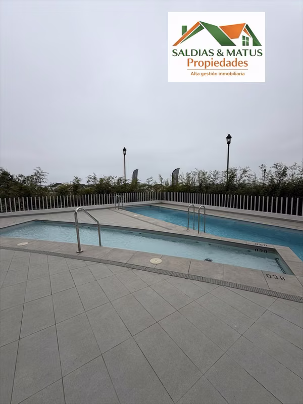 Se arrienda bello apartamento en Bosques de Montemar nuevo  a  estrenar
