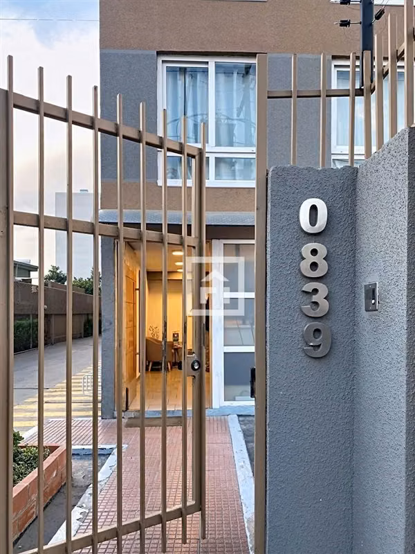 DEPTO DE 53 M2 CON ESTACIONAMIENTO 2H1B A 300K POR 3 MESES