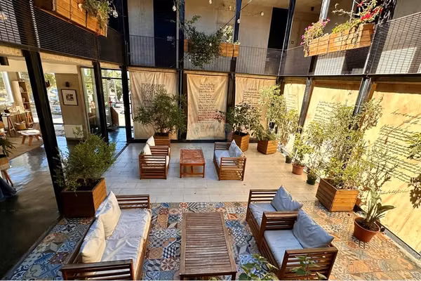 Hotel boutique con restaurante y vista a la bahía