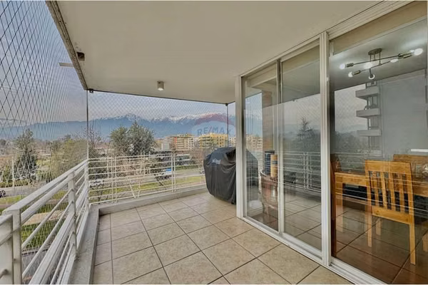 Oportunidad depto. 4dorm/3b/ vista oriente