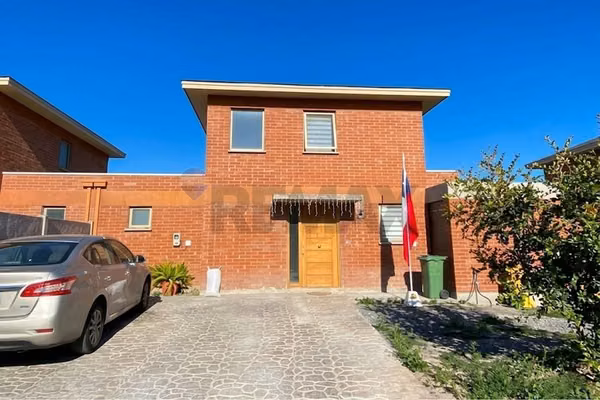 Hermosa casa en venta: valle araucarias
