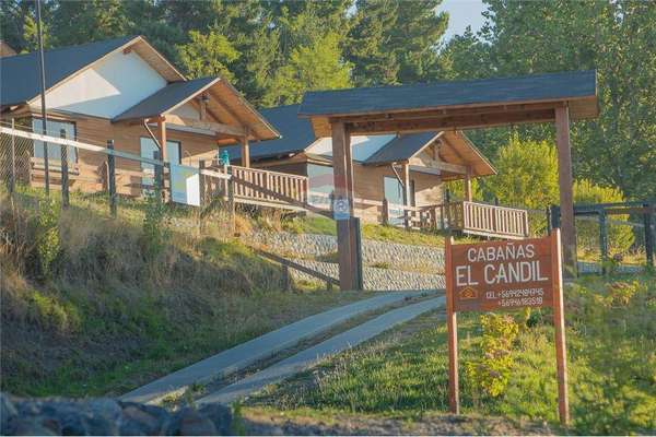 Exclusivo complejo turístico en venta, lago ranco