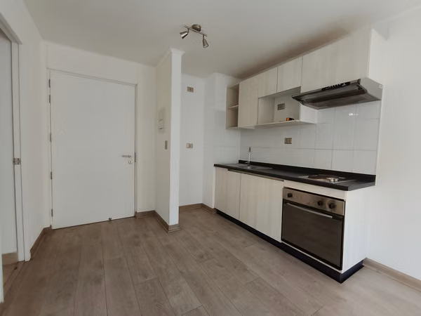 CÓMODO DEPARTAMENTO EN AV EL PARRÓN 103  LA CISTERNA