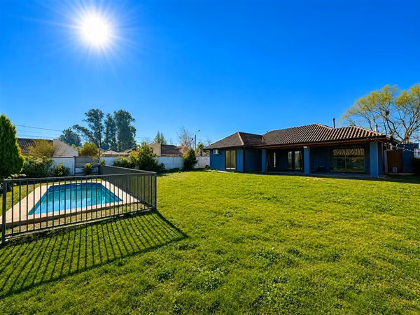 Arrendamos Excelente Casa en Viña Esmeralda Sector Ote Talca