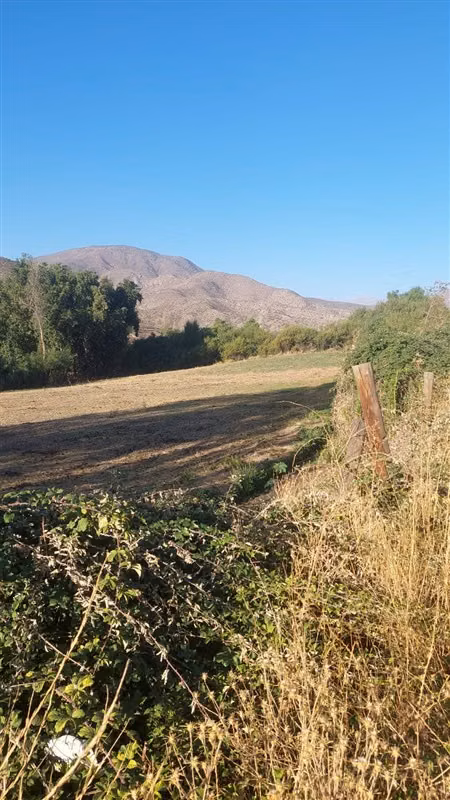Terreno Urbano de 14.000 m en Carretera Los Libertadores