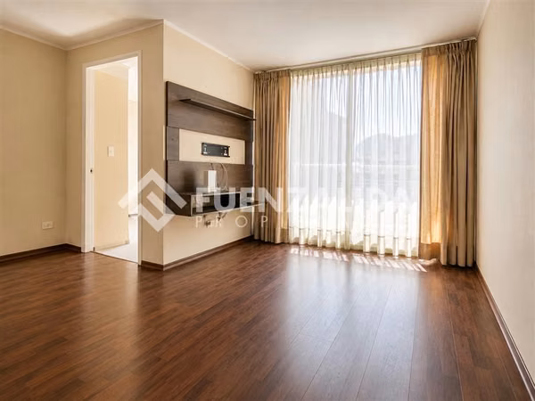 Departamento en arriendo de 2 dorm Metro Las Rejas y Ecuador