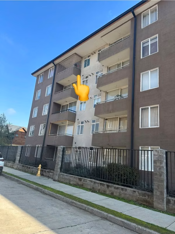 Se vende departamento en Cumbres de Linares. Región del Maul
