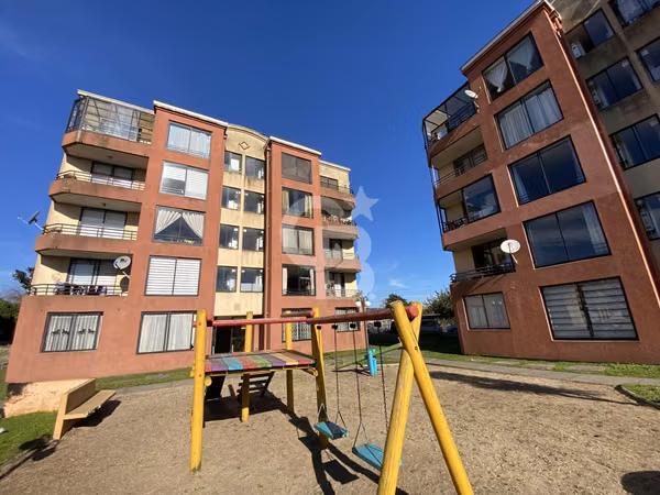Soleado Depto en arriendo con excelentes prestaciones.