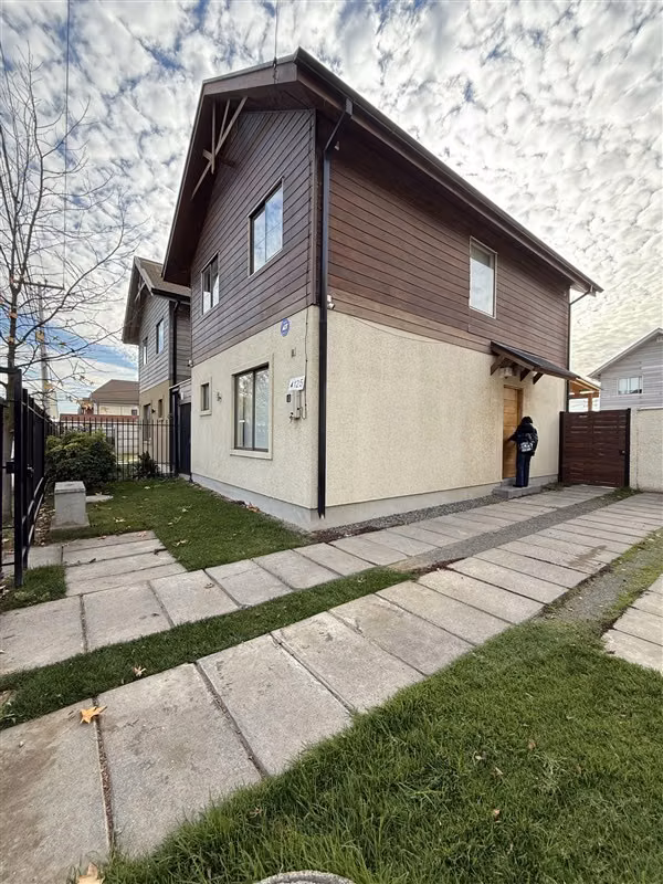 Vendemos Excelente Casa en Sector Oriente, Talca