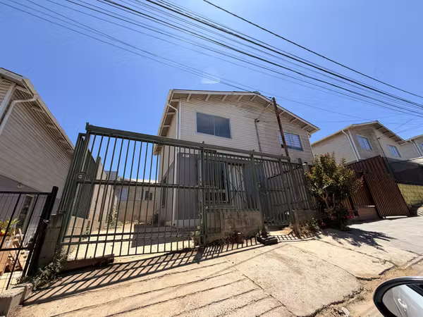 Casa en arriendo, Barrio Invica, Placilla